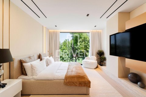 Vila di Jumeirah Golf Estates, Dubai, UAE 5 bilik tidur, 950 meter persegi № 652957 - foto 17