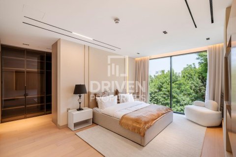 Vila di Jumeirah Golf Estates, Dubai, UAE 5 bilik tidur, 950 meter persegi № 652957 - foto 11