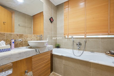 Byt v Dubai Marina, SAE 2 ložnice, 123.1 m² Č.: 630839 - fotografie 15