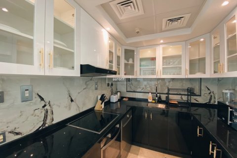 Apartmen di Dubai Marina, UAE 2 bilik tidur, 158.2 meter persegi № 630841 - foto 14