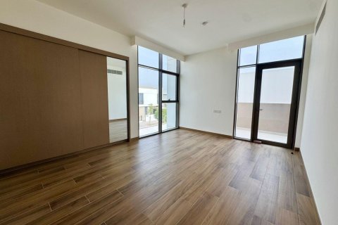 Villa til leje i Al Furjan, Dubai, UAE 5 soveværelser, 569.96 kvm № 750962 - foto 9