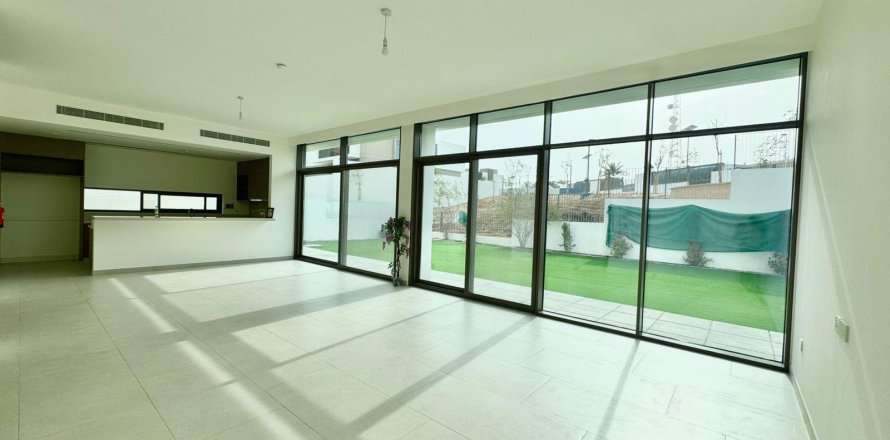 Villa i Al Furjan, Dubai, UAE 5 soveværelser, 569.96 kvm № 750962