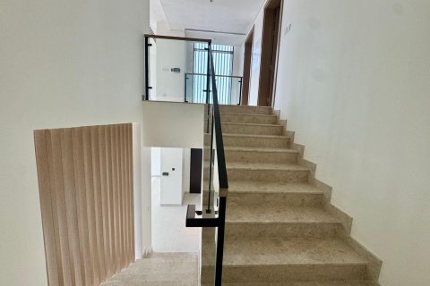 Villa til leje i Al Furjan, Dubai, UAE 5 soveværelser, 569.96 kvm № 750962 - foto 5