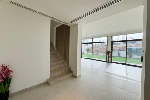 Villa til leje i Al Furjan, Dubai, UAE 5 soveværelser, 569.96 kvm № 750962 - foto 2