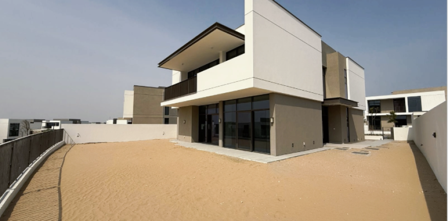 Villa in Al Furjan, Dubai, VAE: 5 Schlafzimmer, 457.86 m2 Nr. 750963