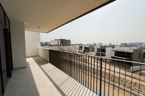 Villa zur Miete in Al Furjan, Dubai, VAE 5 Schlafzimmer, 457.86 m2 Nr. 750963 - Foto 16