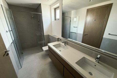 Villa zur Miete in Al Furjan, Dubai, VAE 5 Schlafzimmer, 457.86 m2 Nr. 750963 - Foto 15