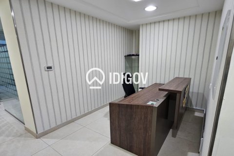 Üürile anda kontor asukohaga Business Bay, Dubai, AÜE: 70.42 m² Nr 735841 - pilt 6