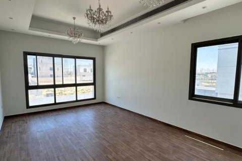 Apartmen di Al Khawaneej, Dubai, UAE 4 bilik tidur, 1115 meter persegi № 712216 - foto 7