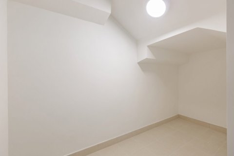 Řadový dům v Town Square, Dubai, SAE 4 ložnice, 272 m² Č.: 712215 - fotografie 15