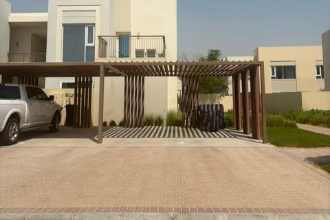 Dubai South (Dubai World Central), Dubai, UAE의 임대용 아파트 침실 2개, 113제곱미터 번호 722193 - 사진 14