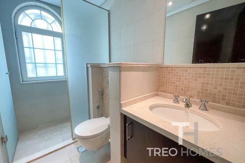 Jumeirah Park, Dubai, UAE의 임대용 빌라 침실 4개, 402.73제곱미터 번호 733995 - 사진 10