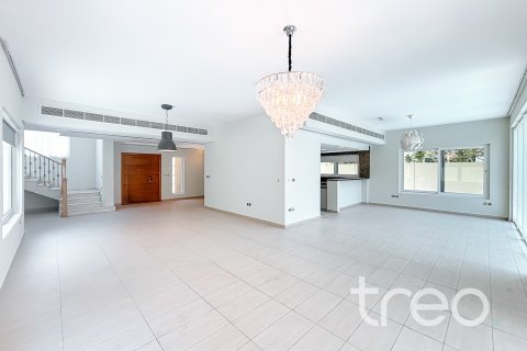 Villa til leie i Jumeirah Park, Dubai, Emiratene 4 soverom, 386.2 kvm Nr. 734001 - Foto 7