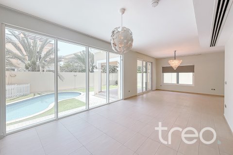 Villa til leie i Jumeirah Park, Dubai, Emiratene 4 soverom, 386.2 kvm Nr. 734001 - Foto 10