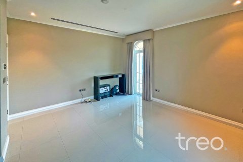 Villa para arrendamento em Jumeirah Park, Dubai, EAU 5 quartos, 435.62 m2 № 733996 - foto 8