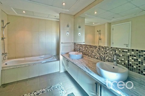 Villa para arrendamento em Jumeirah Park, Dubai, EAU 5 quartos, 435.62 m2 № 733996 - foto 10