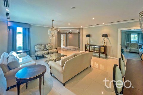 Villa para arrendamento em Jumeirah Park, Dubai, EAU 5 quartos, 435.62 m2 № 733996 - foto 6
