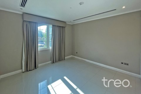 Villa para arrendamento em Jumeirah Park, Dubai, EAU 5 quartos, 435.62 m2 № 733996 - foto 17