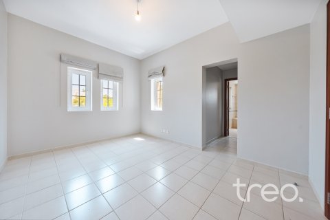 Villa te huur in Arabian Ranches, Dubai, VAE 5 slaapkamers, 405.15 vr.m., nr 733998 - foto 16