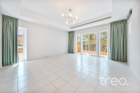 Villa te huur in Arabian Ranches, Dubai, VAE 5 slaapkamers, 405.15 vr.m., nr 733998 - foto 8