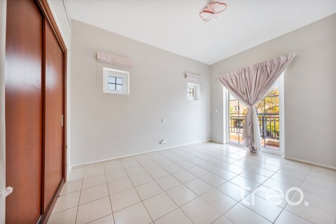 Villa te huur in Arabian Ranches, Dubai, VAE 5 slaapkamers, 405.15 vr.m., nr 733998 - foto 14