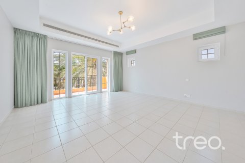 Villa te huur in Arabian Ranches, Dubai, VAE 5 slaapkamers, 405.15 vr.m., nr 733998 - foto 9