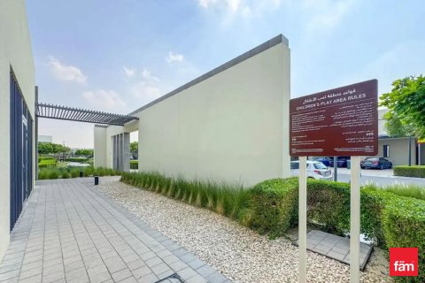 Villa in Dubai, UAE 3 bedrooms, 137.7 sq.m. № 713059 - photo 24
