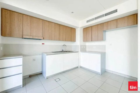 Villa in Dubai, UAE 3 bedrooms, 137.7 sq.m. № 713059 - photo 4