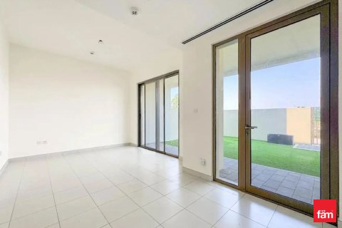 Villa in Dubai, UAE 3 bedrooms, 137.7 sq.m. № 713059 - photo 13