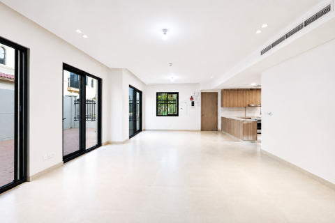 Maison de ville à Khalifa City, Abu Dhabi, EAU: 3 chambres, 245.03 m2 № 749733