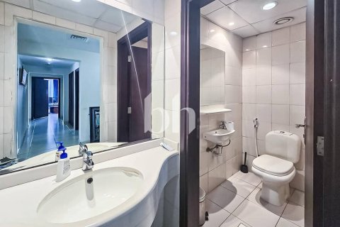 Apartment sa Al Khan, Sharjah, UAE 3 silid-tulugan, 196 sq.m. № 642817 - larawan 12