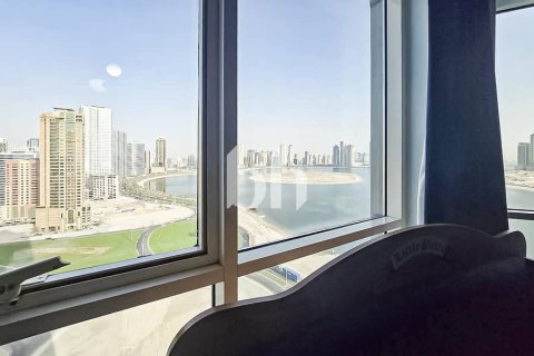 Apartment sa Al Khan, Sharjah, UAE 3 silid-tulugan, 196 sq.m. № 642817 - larawan 10