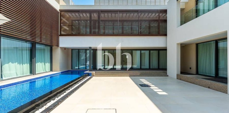 Villa i Dubai, Emiratene 5 soverom, 746 kvm nr. 642814