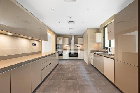 Villa til leie i Dubai, Emiratene 5 soverom, 746 kvm Nr. 642814 - Foto 16