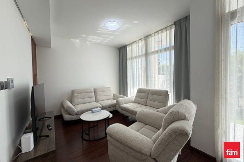 Shtëpi në qytet në Dubai, Emiratet e Bashkuara Arabe 3 dhoma gjumi, 112.2 m2. № 718976 - Foto 7