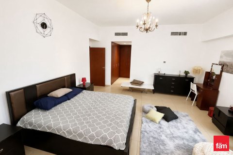 Apartamento para arrendamento em Dubai, EAU 3 quartos, 177.4 m2 № 718991 - foto 5
