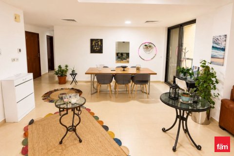 Apartamento para arrendamento em Dubai, EAU 3 quartos, 177.4 m2 № 718991 - foto 7