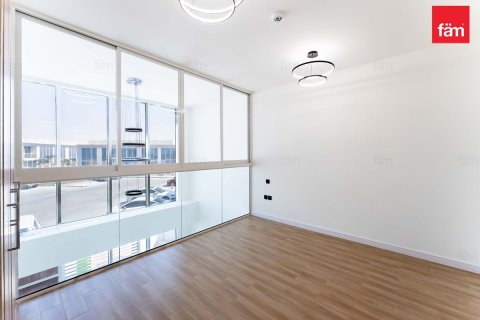 Shtëpi në qytet në Dubai, Emiratet e Bashkuara Arabe 3 dhoma gjumi, 140.8 m2. № 718977