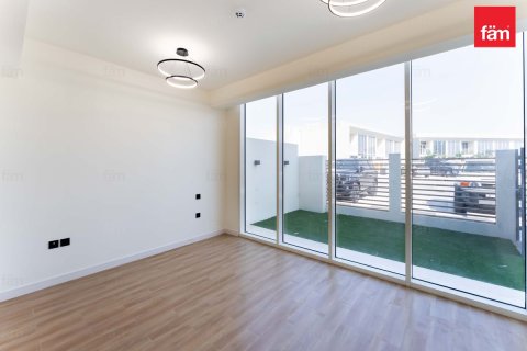 Shtëpi në qytet në Dubai, Emiratet e Bashkuara Arabe 3 dhoma gjumi, 140.8 m2. № 718977 - Foto 3