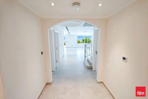 Villa en alquiler en Jumeirah Park, Dubai, EAU 5 dormitorios, 781.6 m2 № 718978 - foto 9