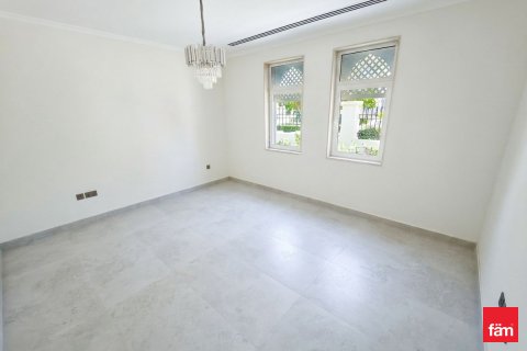 Villa en alquiler en Jumeirah Park, Dubai, EAU 5 dormitorios, 781.6 m2 № 718978 - foto 25