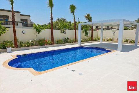 Villa en alquiler en Jumeirah Park, Dubai, EAU 5 dormitorios, 781.6 m2 № 718978 - foto 3