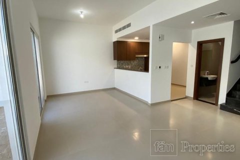 Kaupunkipientalo Dubai, Arabiemiraatit 3 makuuhuonetta, 161 m2 № 679990 - kuva 1