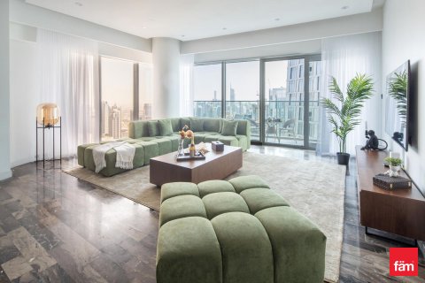 Appartement te koop in Dubai Marina, Dubai, VAE 3 slaapkamers, 207.1 vr.m., nr 669985 - foto 1