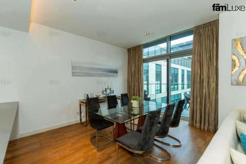 דירה להשכרה ב Al Wasl, Dubai, איחוד האמירויות 2 חדרי שינה, 161.7 מ"ר, מספר 669982 - תמונה 4