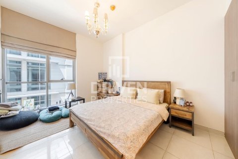 Apartman u gradu Meydan, Dubai, UAE 1 spavaća soba, 77 m2 Br. 654788 - Slika 8