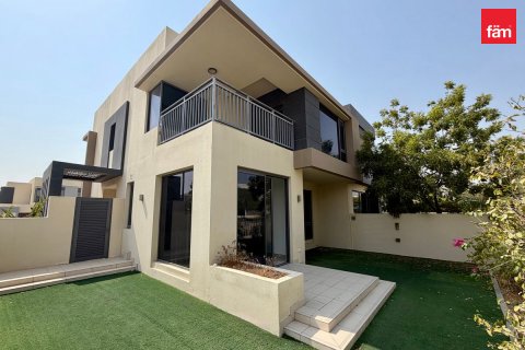 Villa itt: Dubai Hills Estate, EAE, 5 hálószoba, 276.8 m², azonosító: 739548