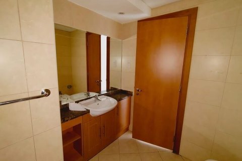 Apartment til leje i Jumeirah Lake Towers, Dubai, UAE 2 soveværelser, 155 kvm № 739887 - foto 12