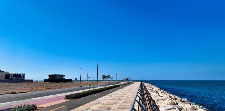 Земельный участок в Al Mairid, Рас-эль-Хайма, ОАЭ 851м2 № 656049