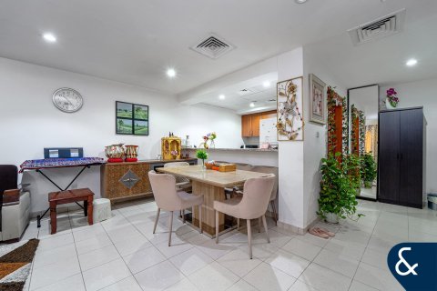 Huoneisto Greens, Dubai, Arabiemiraatit 2 makuuhuonetta, 107 m2 № 667774 - kuva 3